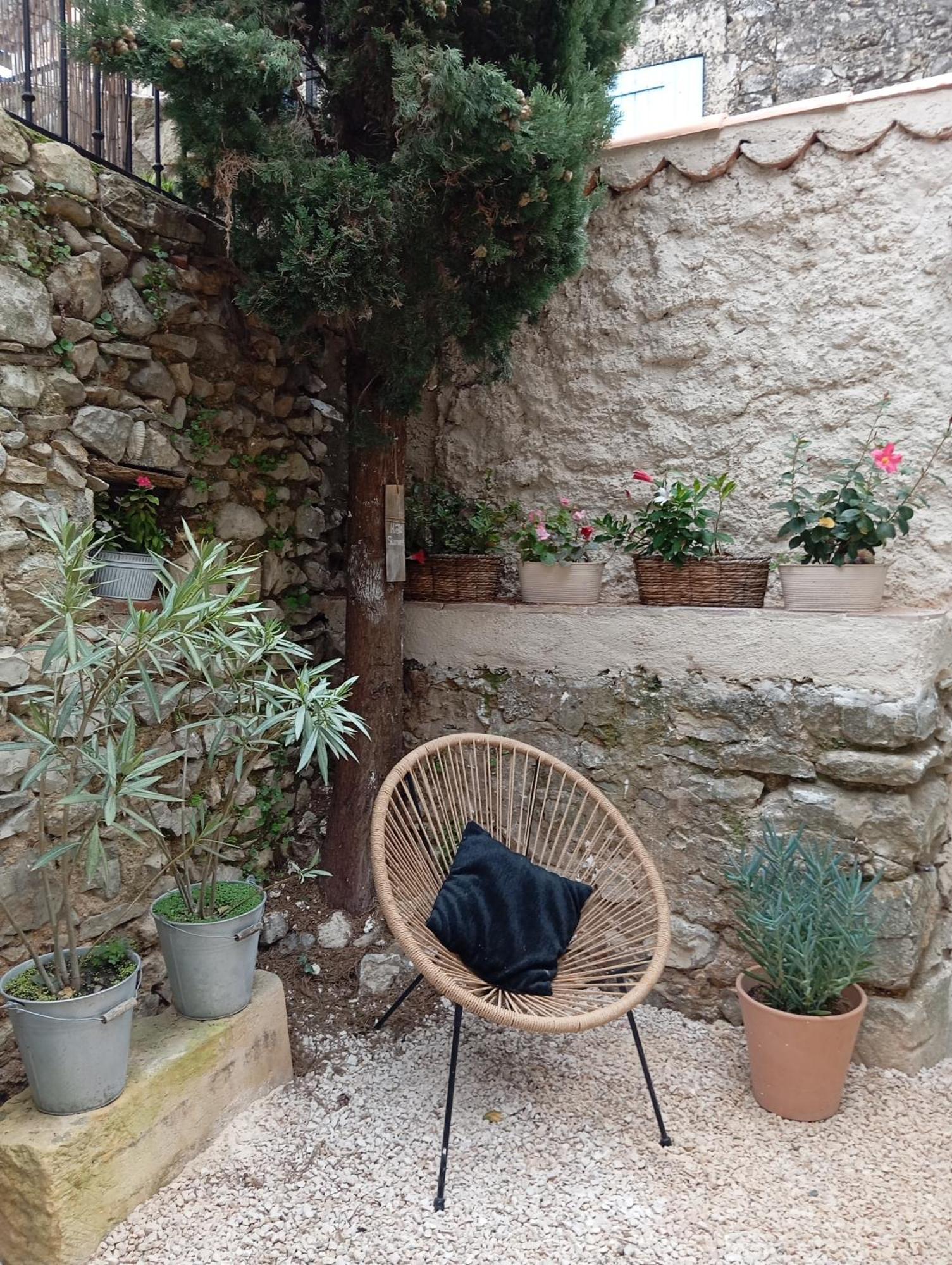Le Masdinina Superbe Studio Entierement Renove Seynes Exterior photo